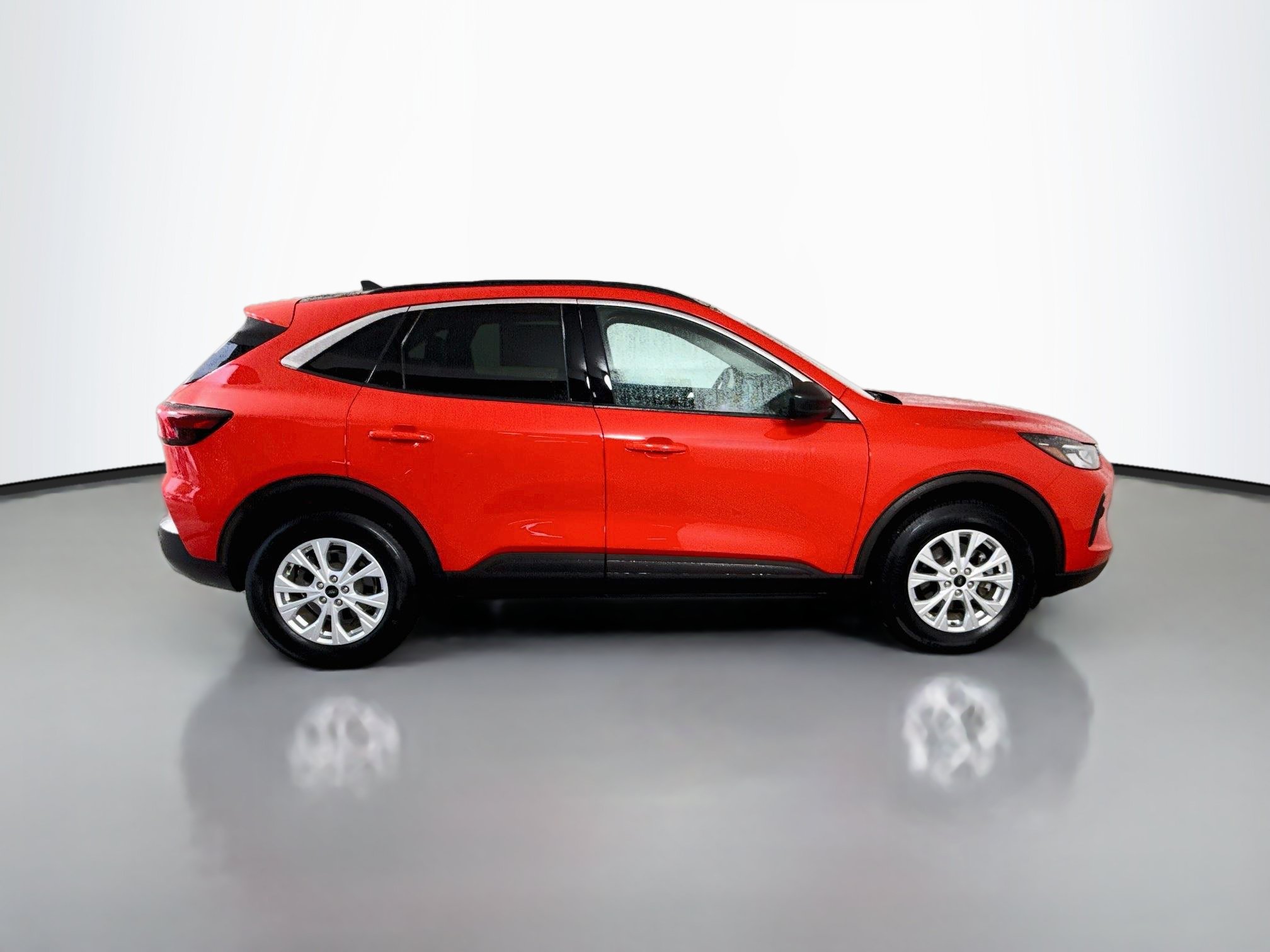 Certified 2024 Ford Escape Active w/ Tech Pack #1 AWD/4WD image 14
