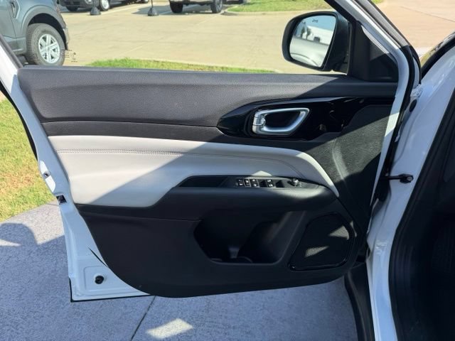 Used 2024 Jeep Compass Limited AWD/4WD image 8