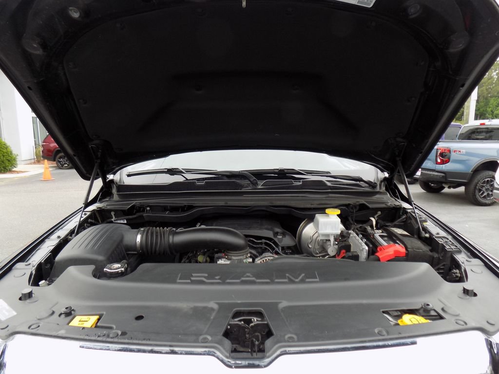 Used 2022 RAM 1500 Big Horn AWD/4WD image 36
