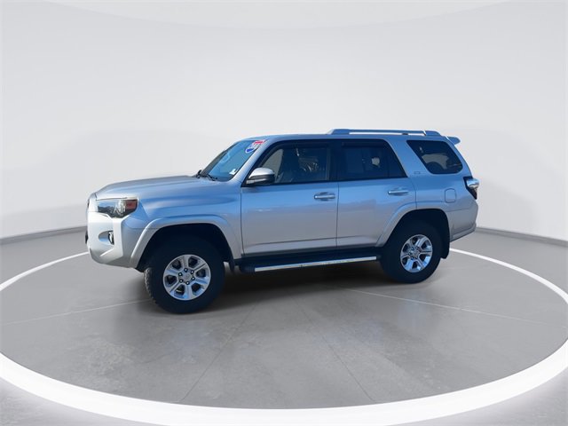 Used 2018 Toyota 4Runner SR5 image 2