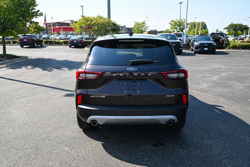 Certified 2023 Ford Escape Active w/ Tech Pack #2 image 6