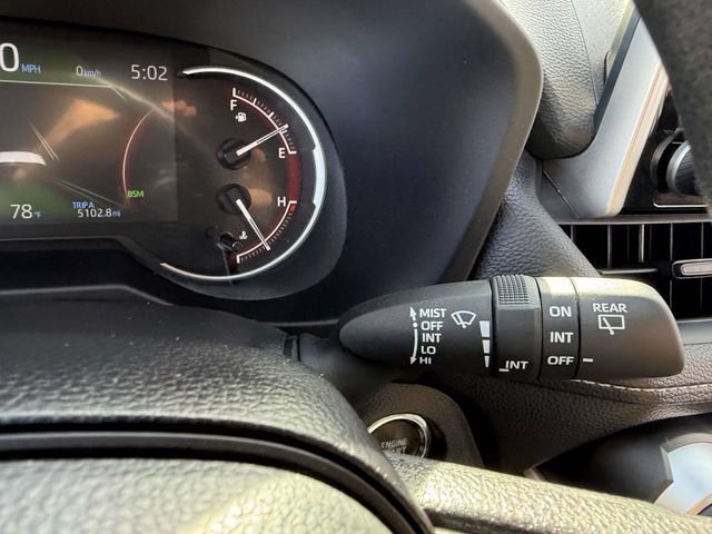 Used 2025 Toyota RAV4 XLE AWD/4WD image 33