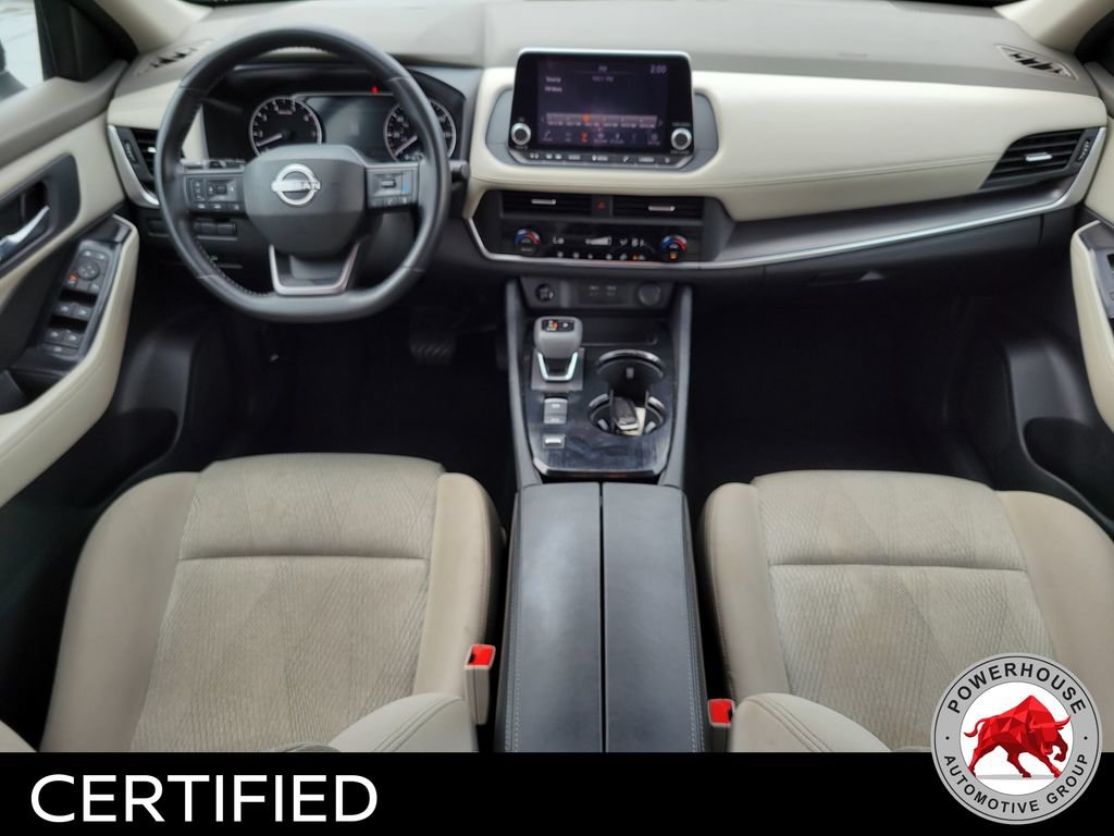 Used 2025 Nissan Rogue SV FWD image 19