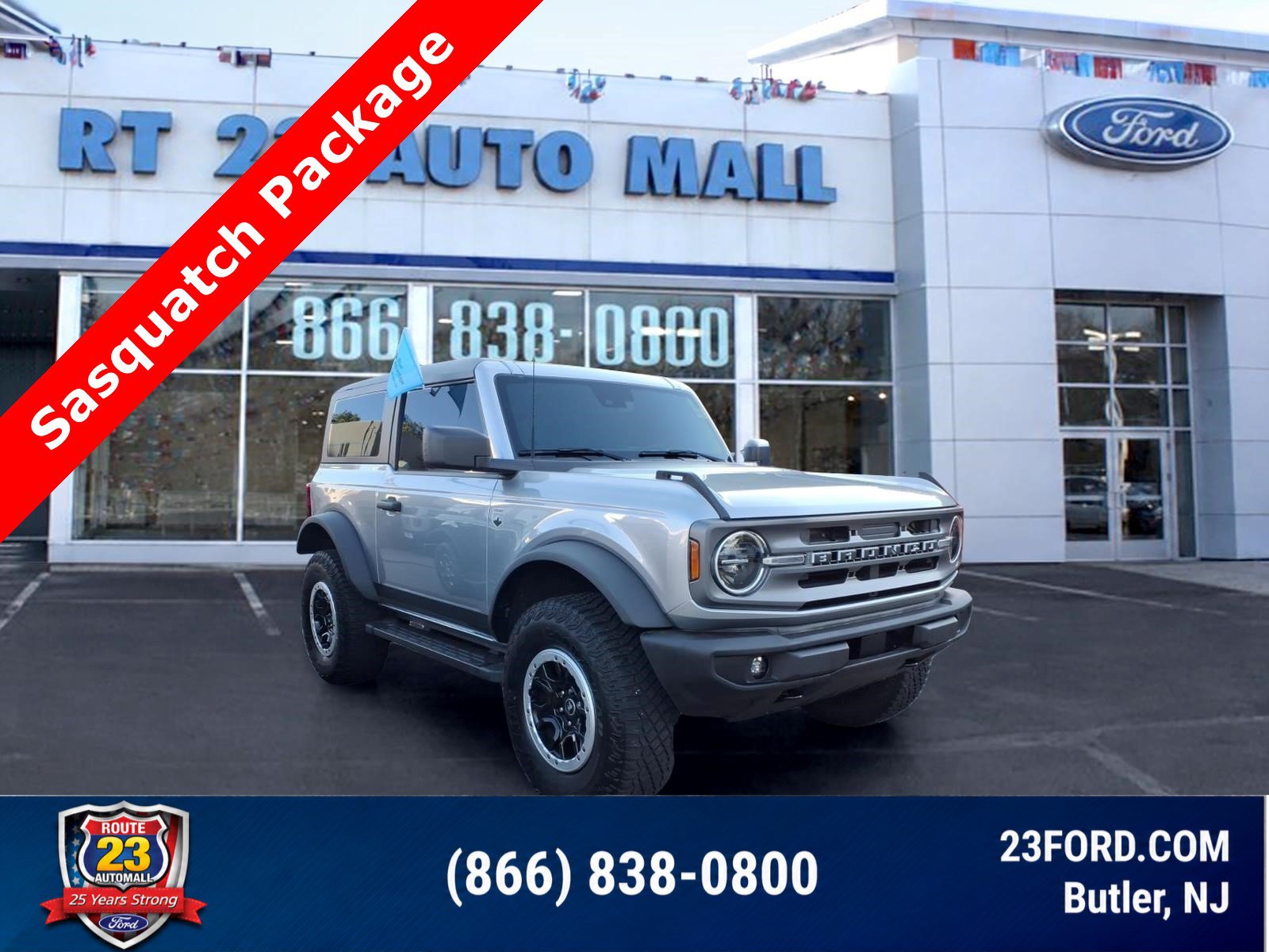 Certified 2023 Ford Bronco Big Bend w/ Sasquatch Package AWD/4WD image 1