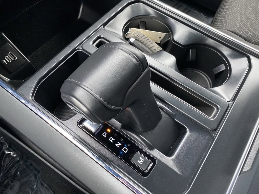 Certified 2025 Ford F150 XLT w/ Equipment Group 302A MID image 27