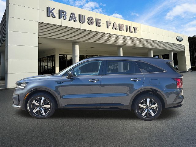 Used 2023 Kia Sorento S FWD image 4