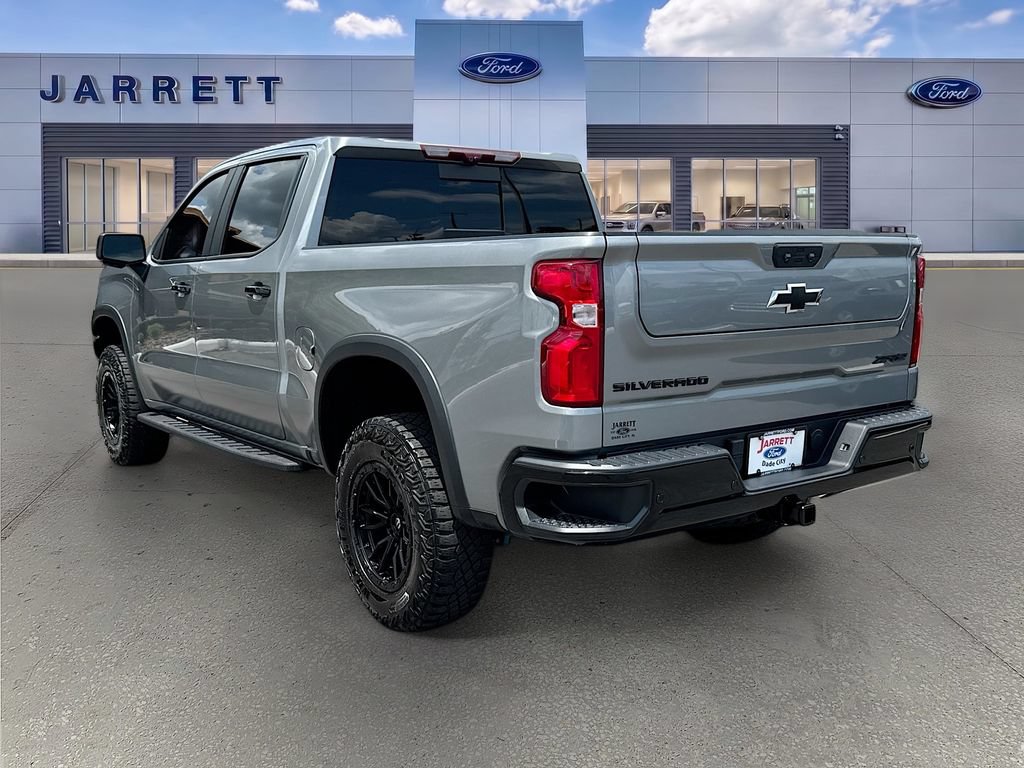 Used 2024 Chevrolet Silverado 1500 ZR2 w/ Technology Package AWD/4WD image 5
