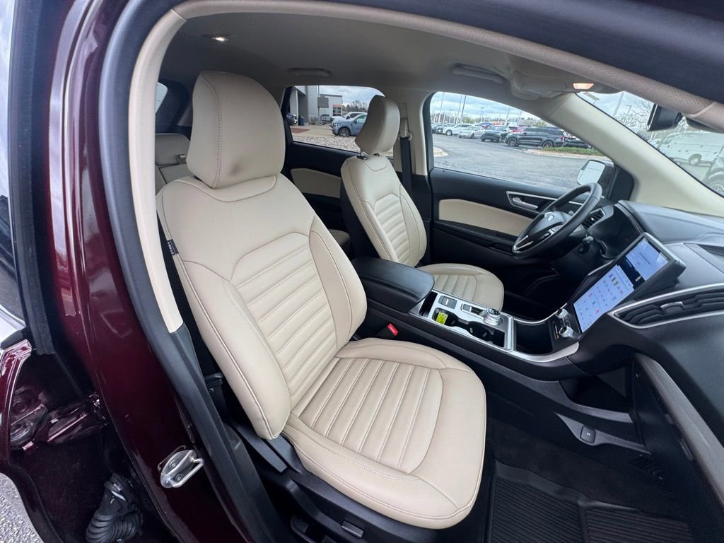 Certified 2024 Ford Edge SEL w/ Convenience Package AWD/4WD image 21