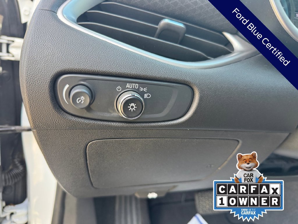 Used 2025 Chevrolet Malibu LT FWD image 36