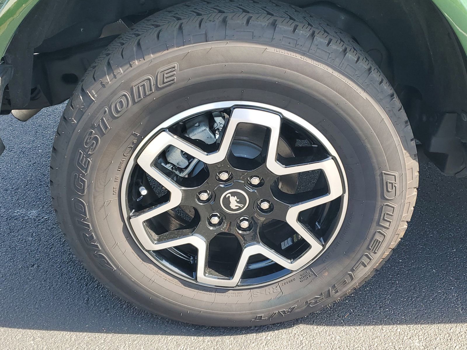 Certified 2025 Ford Bronco Outer Banks AWD/4WD image 5