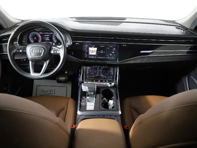 Used 2022 Audi Q8 Prestige w/ Prestige Package image 12