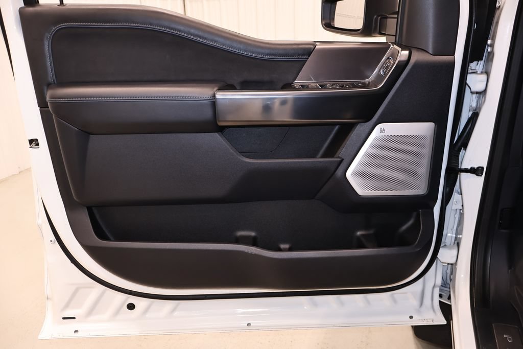 Certified 2026 Ford F350 Platinum AWD/4WD image 11