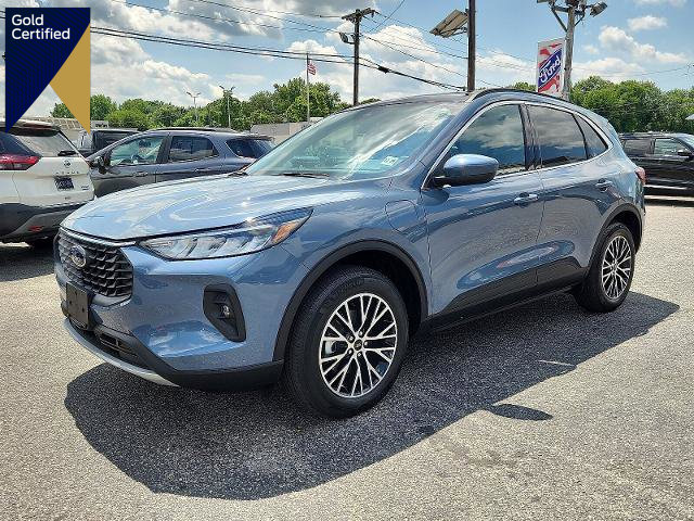 Certified 2025 Ford Escape SE
