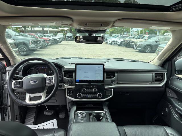 Certified 2024 Ford Expedition XLT AWD/4WD image 13
