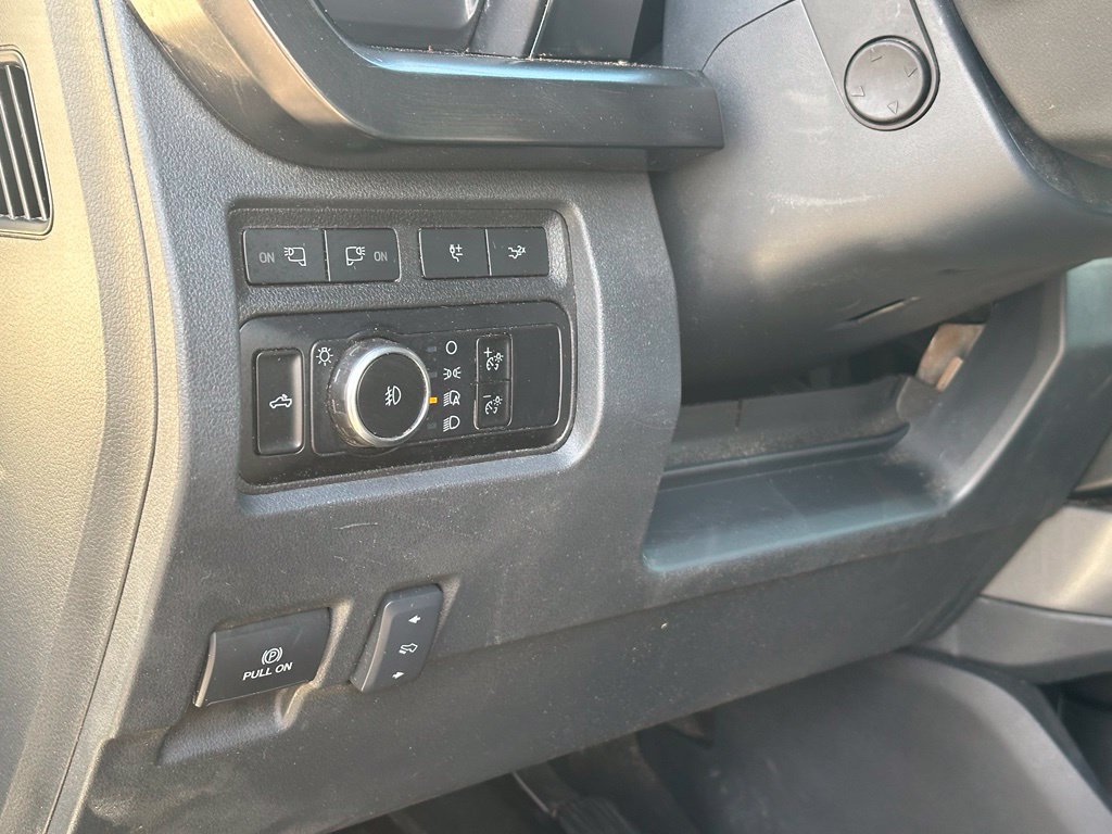 Certified 2023 Ford F350 Lariat w/ Sport Appearance Package AWD/4WD image 28