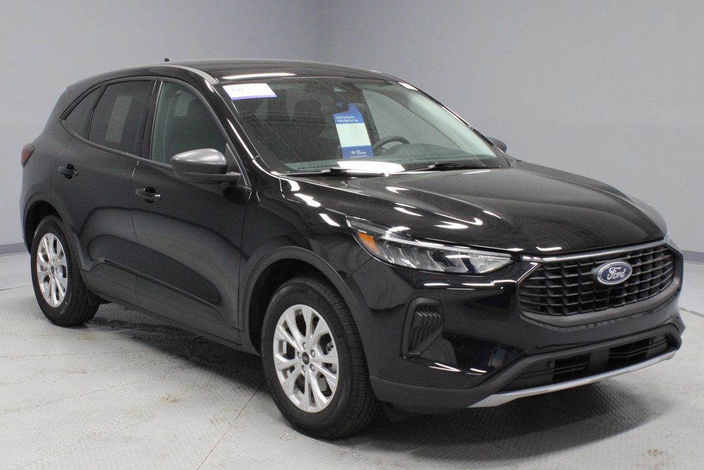 Certified 2025 Ford Escape Active image 7