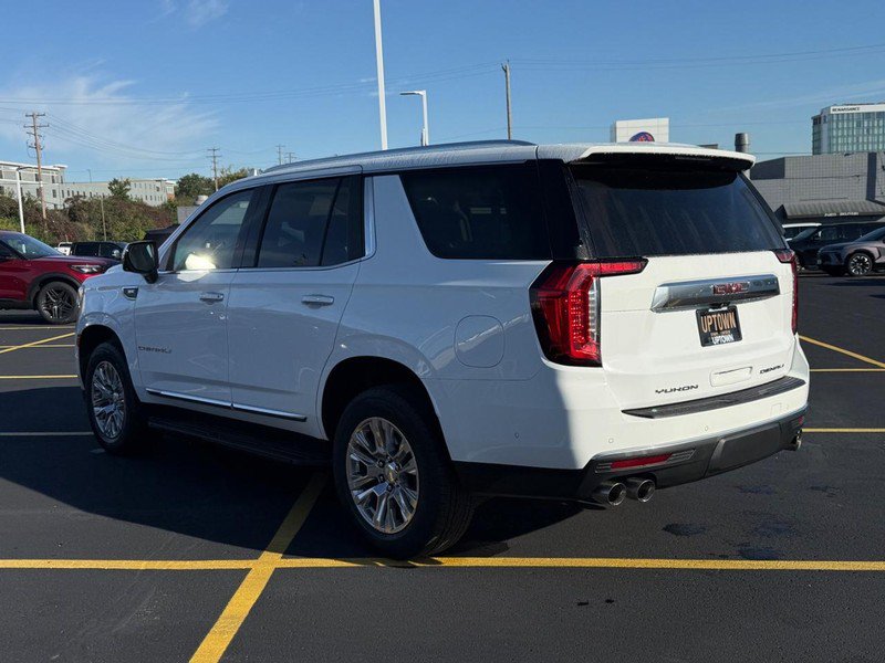 Used 2024 GMC Yukon Denali w/ Advanced Technology Package AWD/4WD image 7