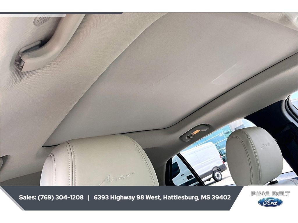 Used 2024 Buick Encore GX Avenir w/ Avenir Technology Package FWD image 16