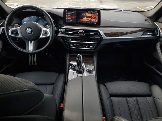 Used 2022 BMW 530i xDrive w/ M Sport Package image 31