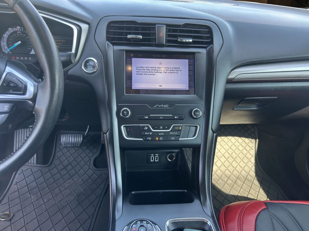 Certified 2019 Ford Fusion SE w/ Equipment Group 151A image 20