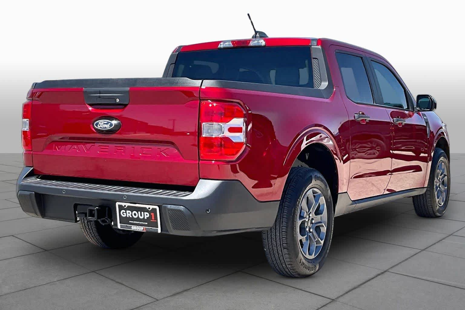 Certified 2025 Ford Maverick XLT w/ XLT Luxury Package FWD image 11
