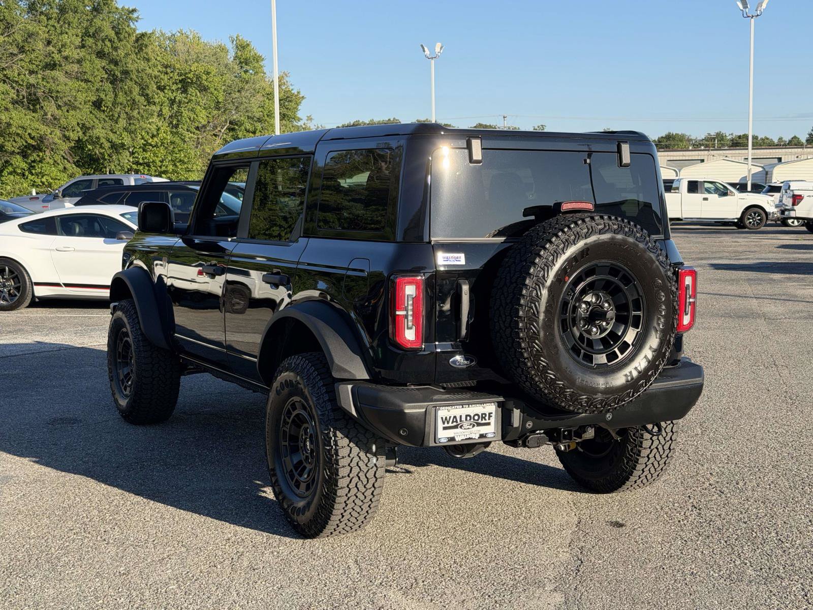 Certified 2025 Ford Bronco Badlands w/ Sasquatch Package AWD/4WD image 4