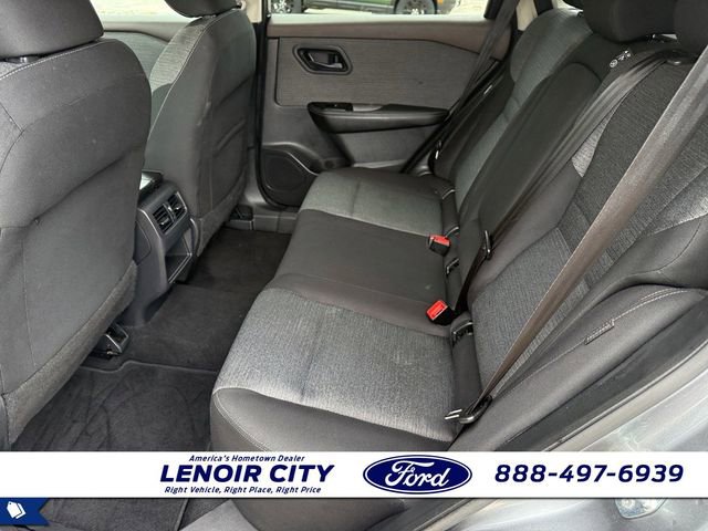 Used 2021 Nissan Rogue S FWD image 11