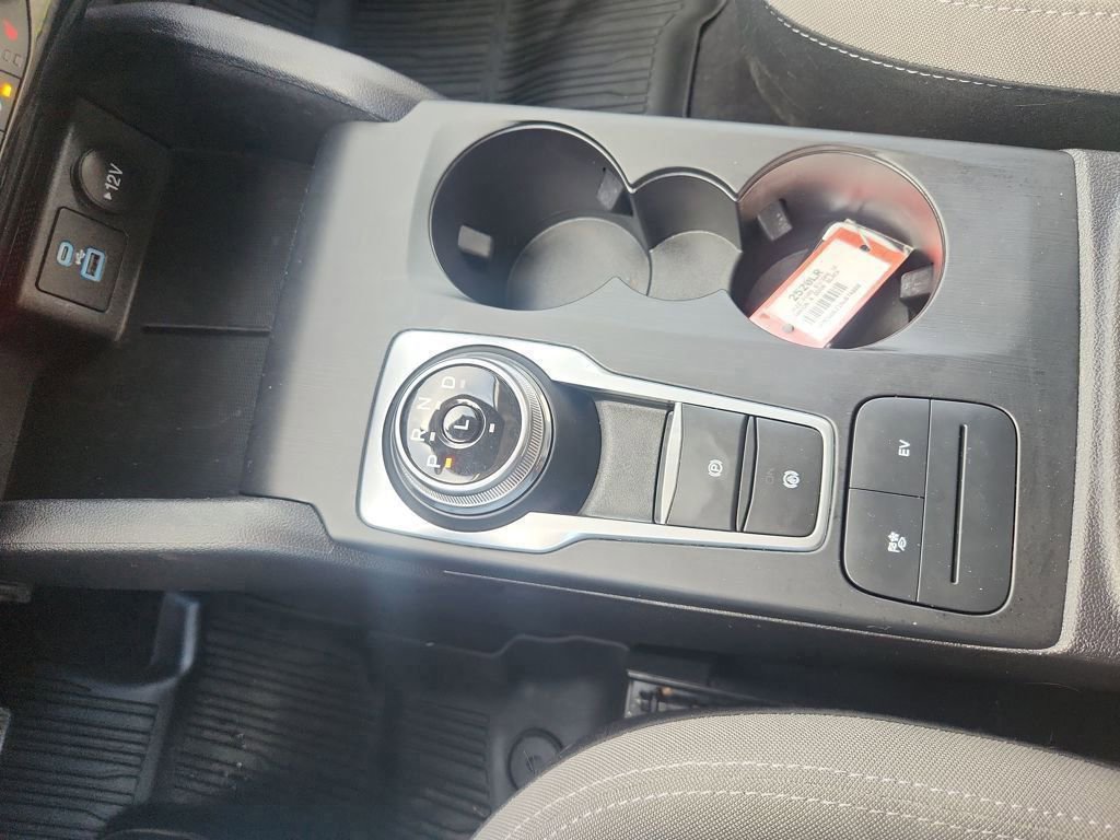 Certified 2022 Ford Escape SE w/ Convenience Package image 18