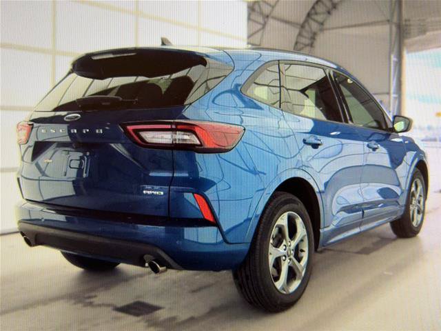 Certified 2023 Ford Escape ST-Line w/ Tech Pack #1 AWD/4WD image 2