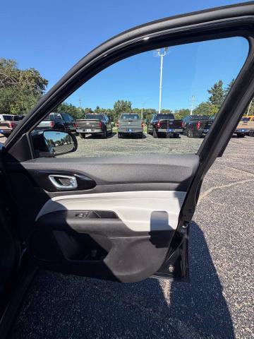 Used 2025 Jeep Compass Limited AWD/4WD image 19