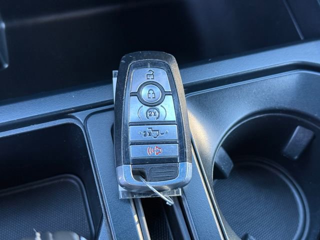 Certified 2022 Ford F150 XLT w/ Equipment Group 302A High image 18