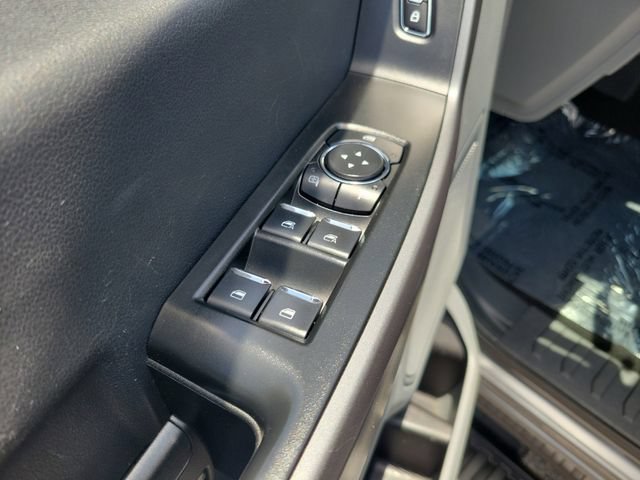 Certified 2025 Ford F250 XLT AWD/4WD image 21