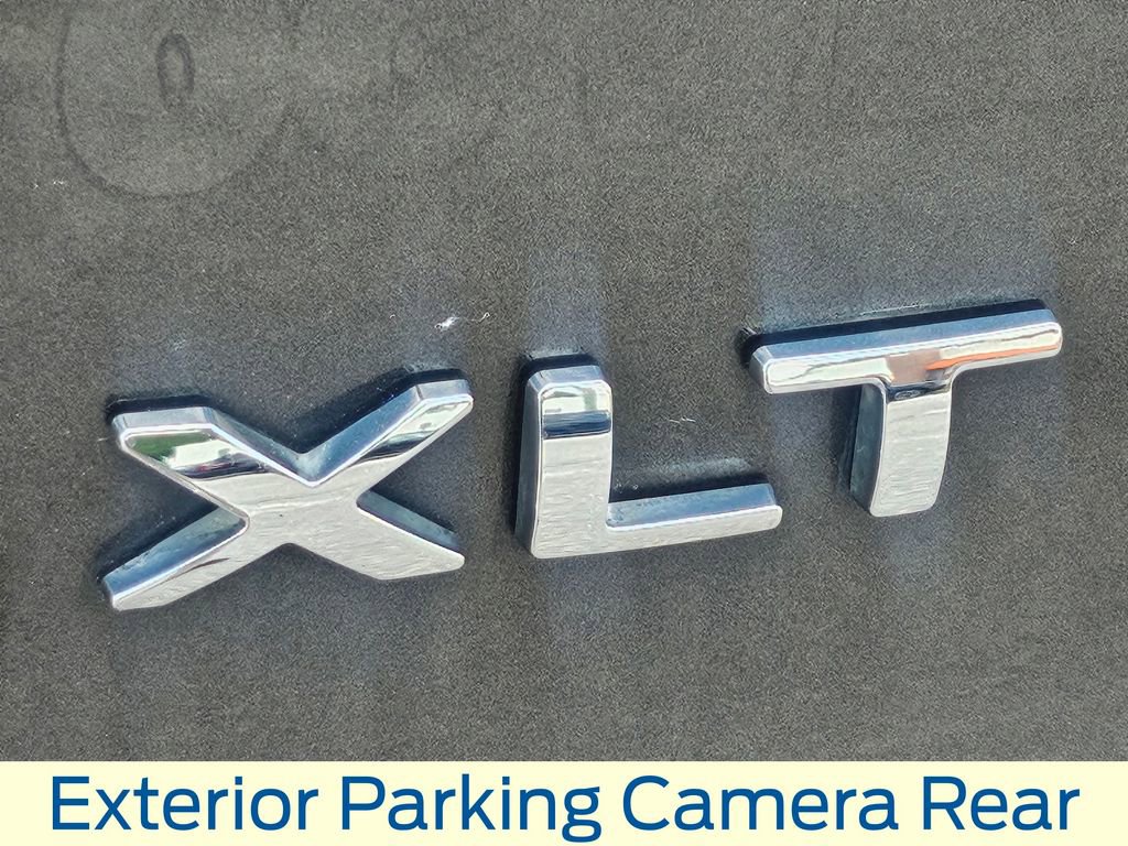 Certified 2019 Ford Explorer XLT FWD image 25