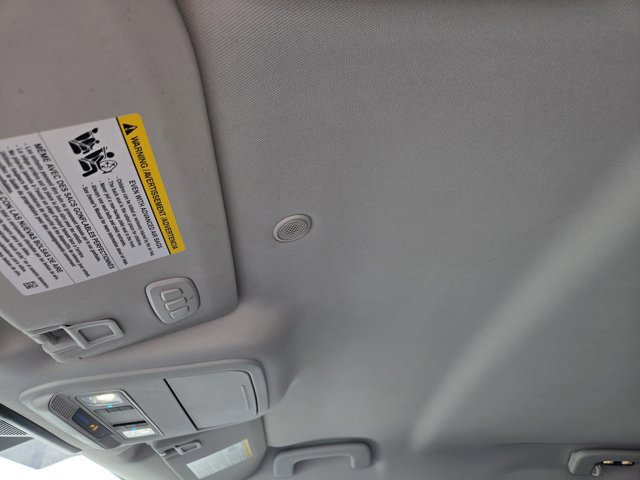 Certified 2025 Ford Mustang Mach-E Select w/ Comfort Package Lite image 23