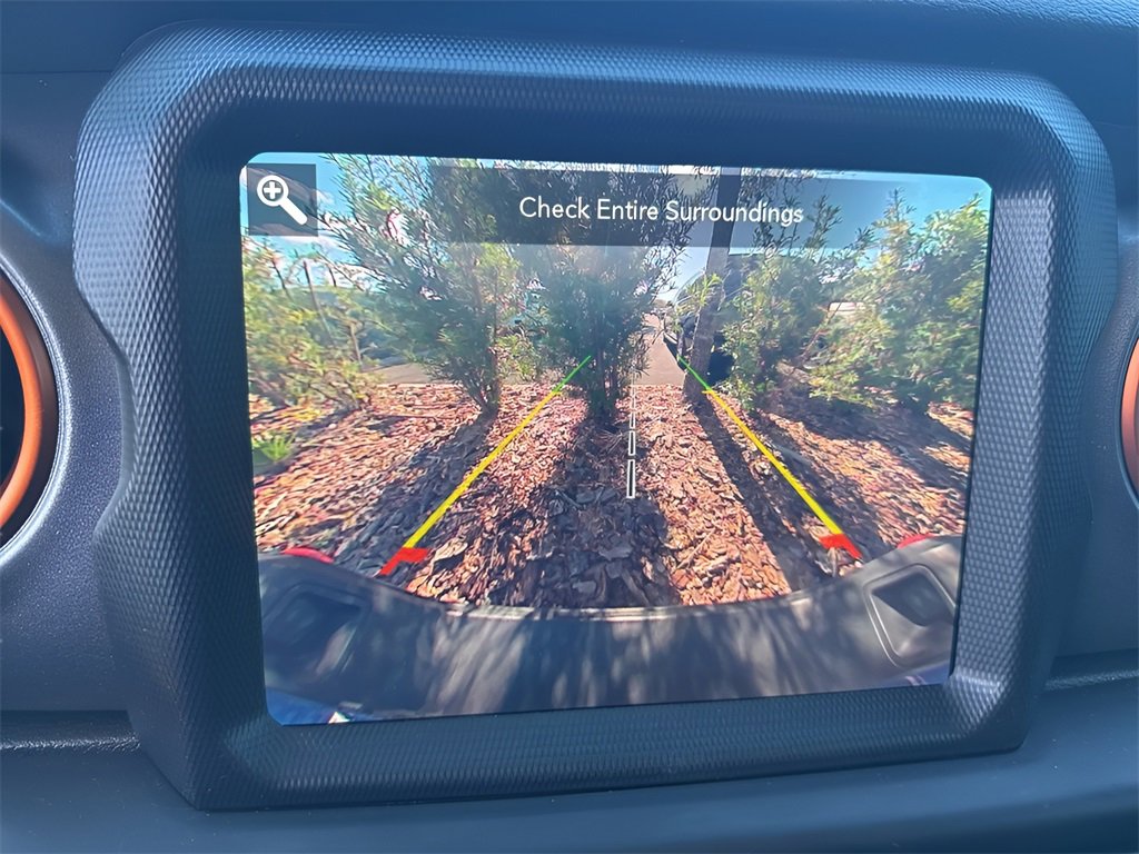 Used 2021 Jeep Gladiator Mojave image 8