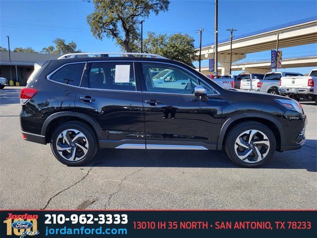 Used 2024 Subaru Forester Touring image 6