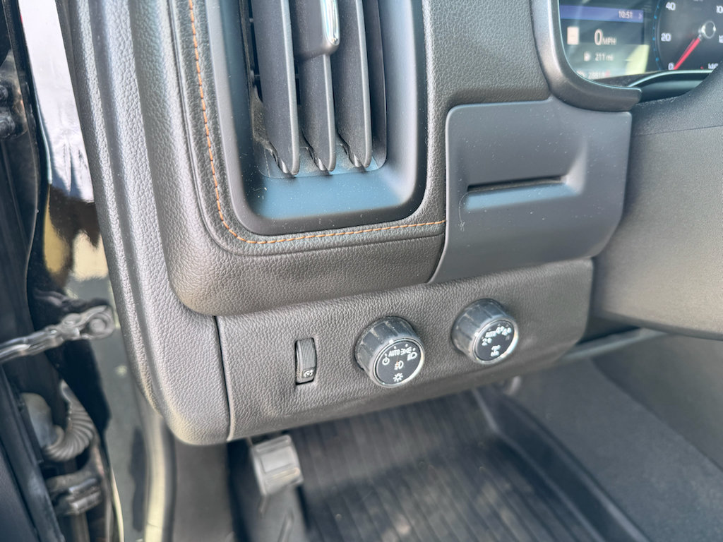 Used 2021 GMC Canyon AT4 AWD/4WD image 13