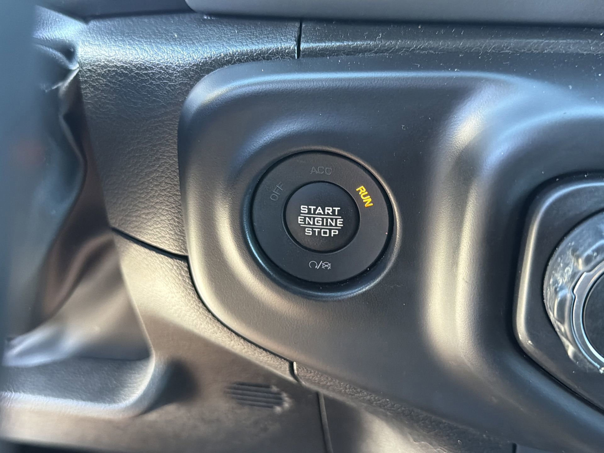 Used 2022 Jeep Wrangler Unlimited Sport S image 12