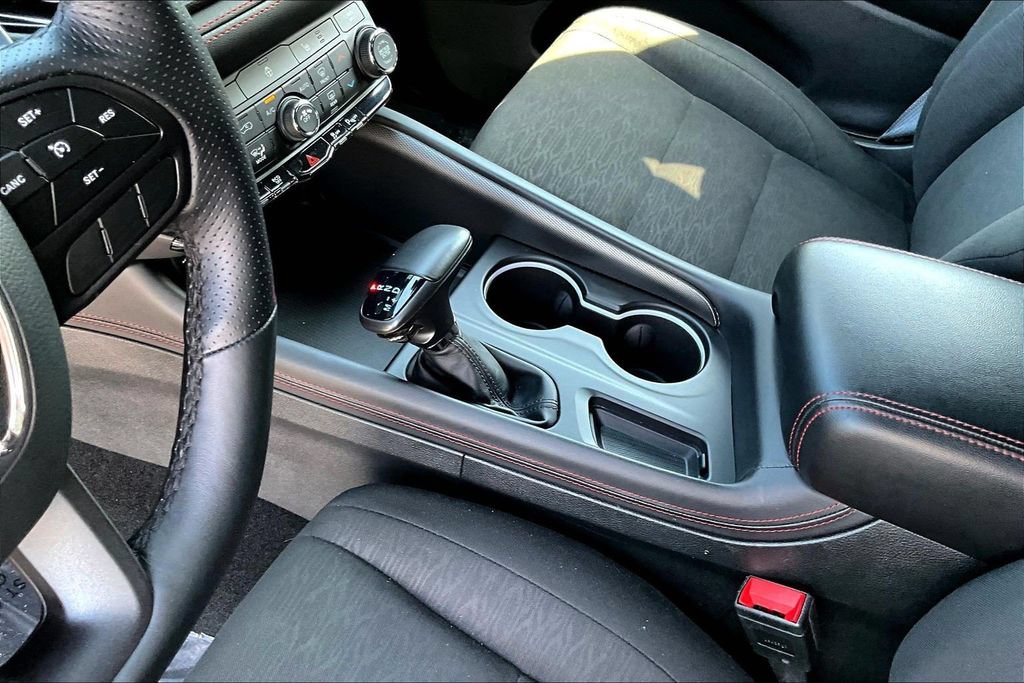 Used 2025 Dodge Durango GT AWD/4WD image 20