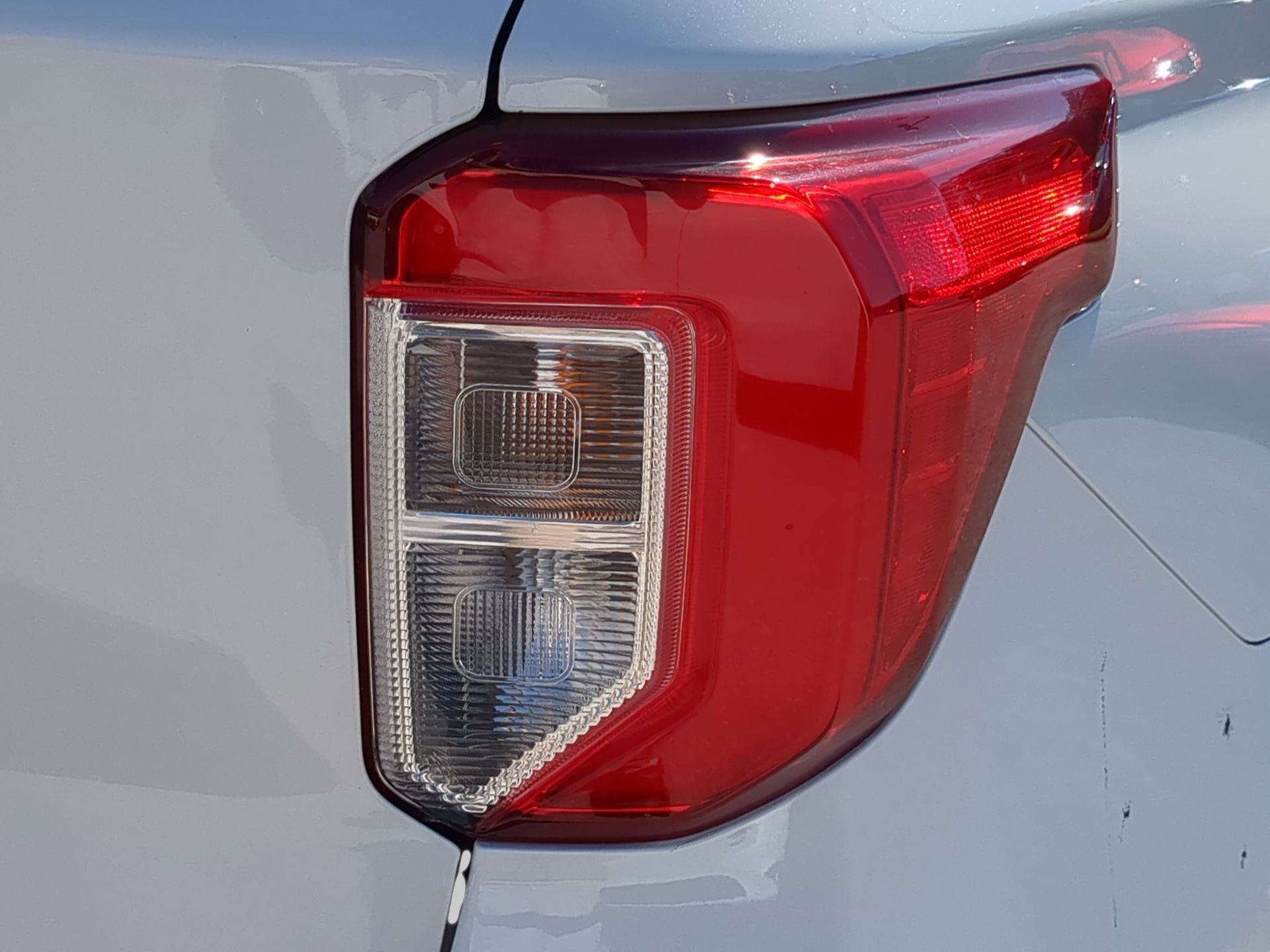 Certified 2022 Ford Explorer XLT w/ Equipment Group 202A image 37