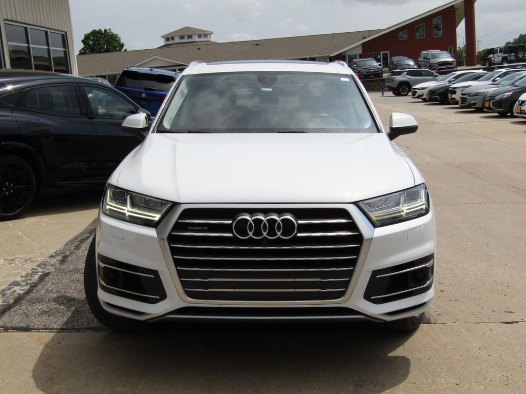 Used 2019 Audi Q7 3.0T Prestige AWD/4WD image 13