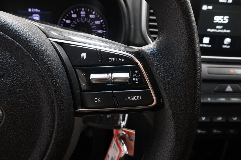 Used 2020 Kia Sportage LX image 29