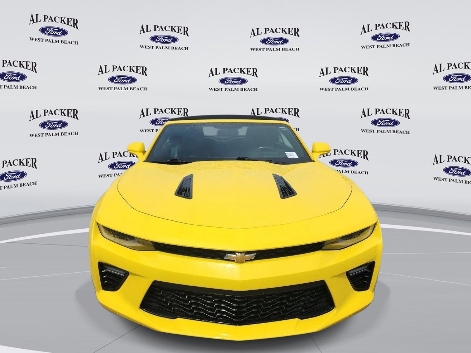 Used 2017 Chevrolet Camaro SS RWD image 8