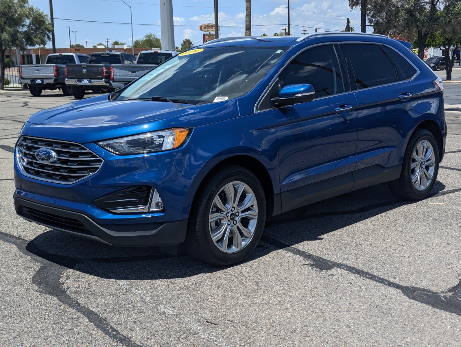 Certified 2024 Ford Edge Titanium AWD/4WD image 5