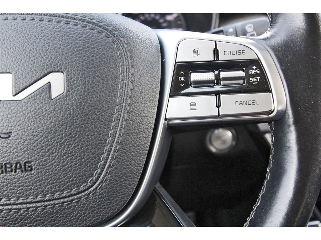 Used 2022 Kia Telluride SX w/ SX Prestige Package image 20