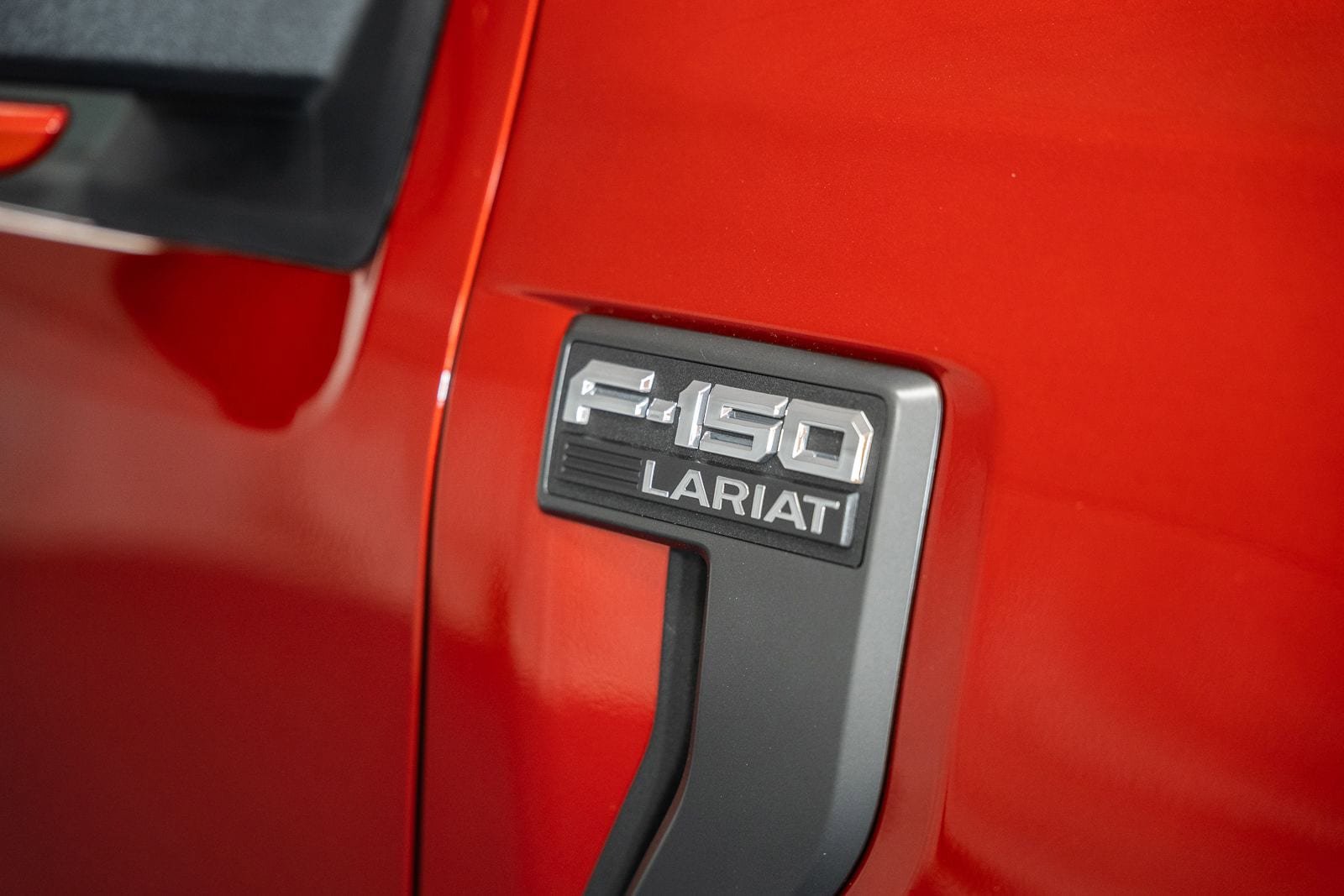 Certified 2023 Ford F150 Lariat w/ Equipment Group 502A High AWD/4WD image 18