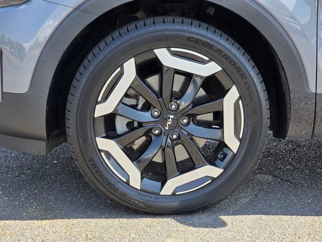 Used 2023 Kia Telluride S w/ S Sunroof Package FWD image 34