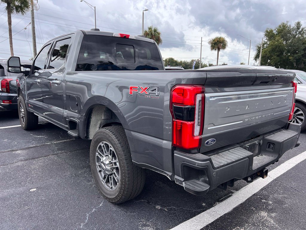 Certified 2025 Ford F350 Platinum w/ Platinum Plus Package AWD/4WD image 3
