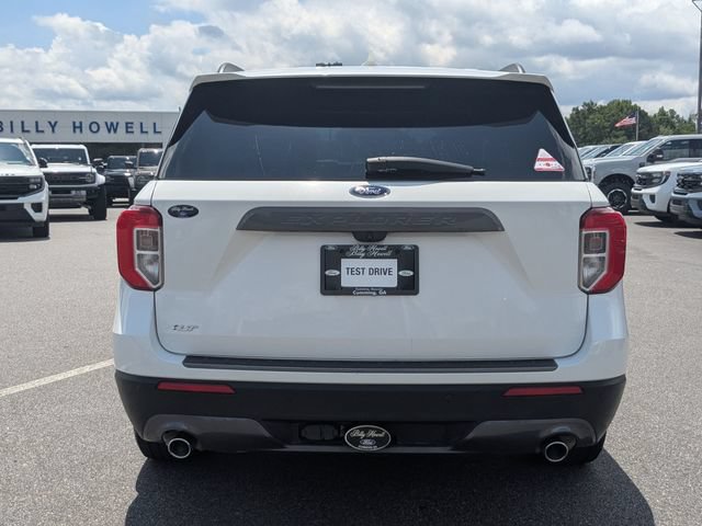 Certified 2021 Ford Explorer XLT w/ Equipment Group 202A RWD image 4