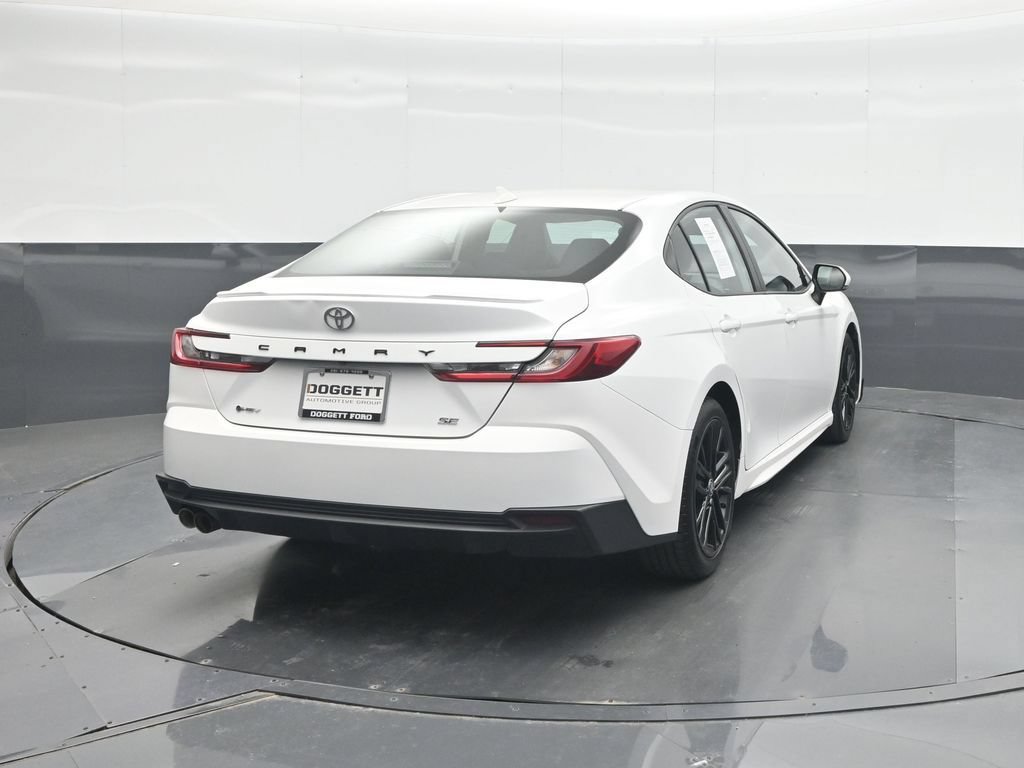 Used 2025 Toyota Camry SE FWD image 24